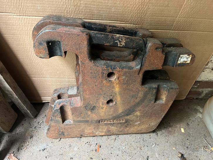 2 x frontgewichten John Deere 50 kg p/st. 17248002 IHC, Hobby en Vrije tijd, Overige Hobby en Vrije tijd, Gebruikt, Ophalen