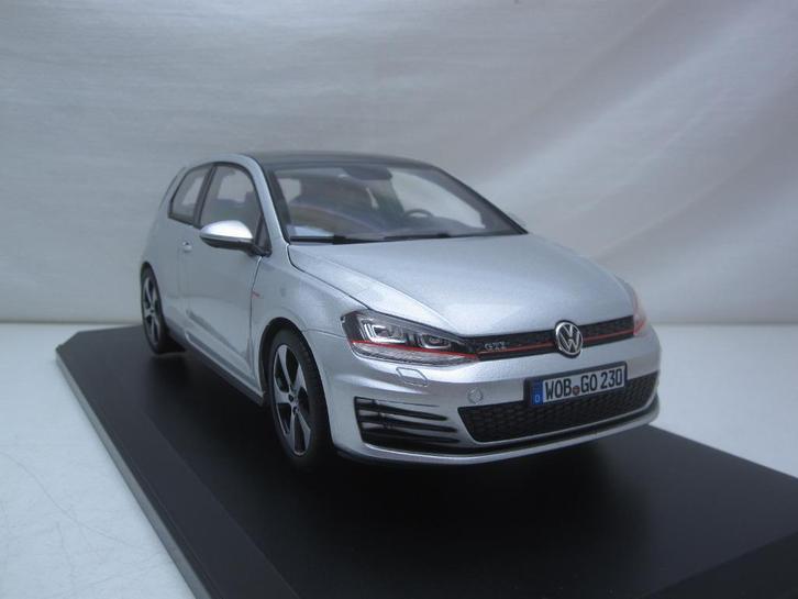 Volkswagen Golf Mk7 GTi 2013 Zilver metallic 1:18 Norev, Hobby en Vrije tijd, Modelauto's | 1:18, Nieuw, Auto, Norev, Ophalen of Verzenden