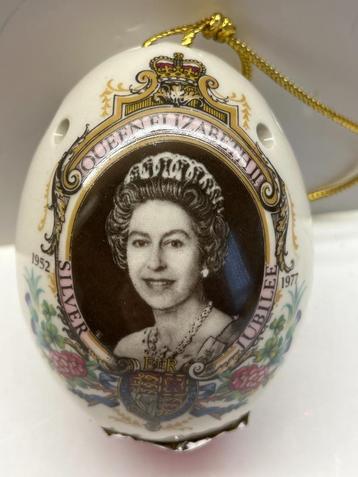Queen Elizabeth 1977 zilver jubileum – geurei