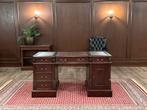 Klassiek Engels bureau #546, Huis en Inrichting, Bureaus, Ophalen of Verzenden, Zo goed als nieuw, Bureau