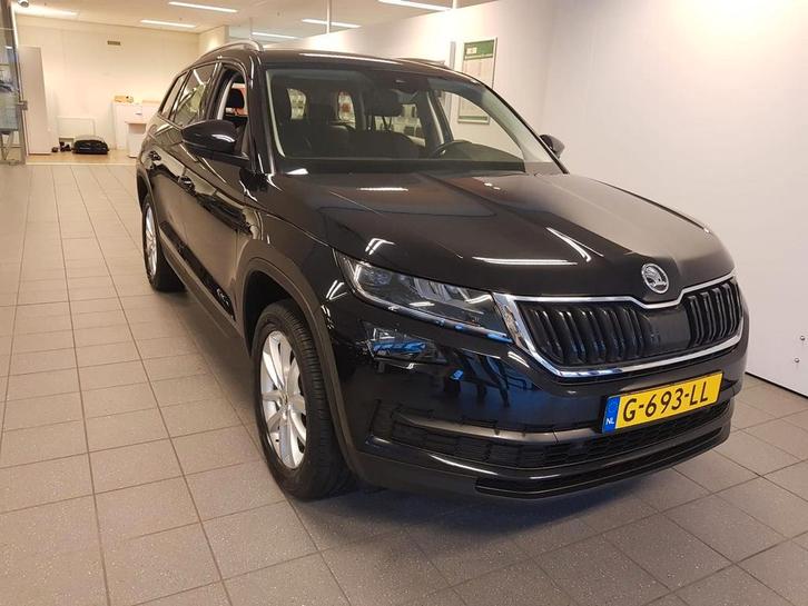 Skoda Kodiaq 1.5 TSI Greentech ACT 150pk Dsg-7 2019 Zwart, Auto's, Skoda, Particulier, Kodiaq, ABS, Achteruitrijcamera, Adaptieve lichten