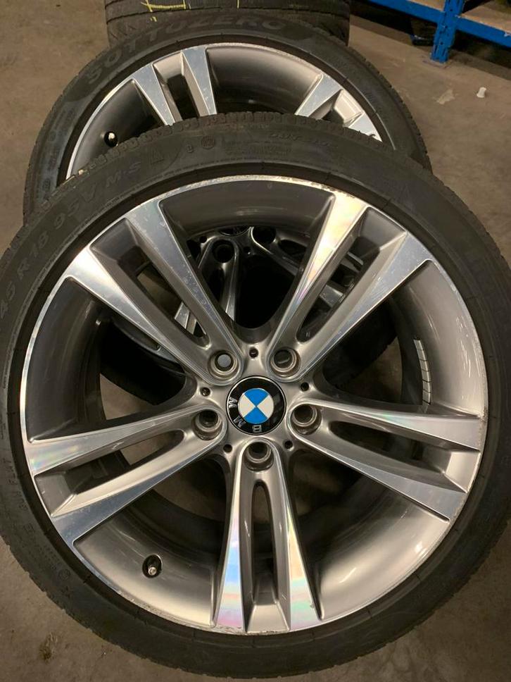 BMW 3 er F30 F31 397 18 inch Michelin Winterbanden/Origineel, Antiek en Kunst, Antiek | Speelgoed, Ophalen
