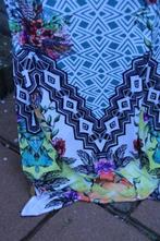 Jurk gekleurd Smash mt S Maxi Vaste prijs, Kleding | Dames, Jurken, Overige kleuren, Zo goed als nieuw, Maat 36 (S), Onder de knie