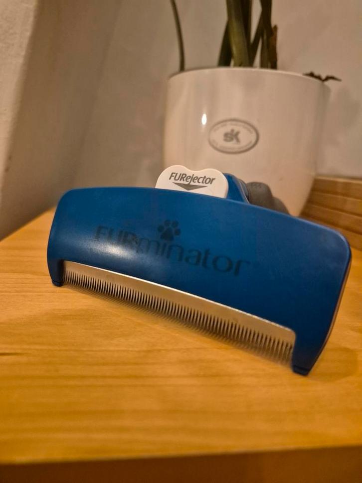 FURminator Undercoat deShedding Tool Honden, Dieren en Toebehoren, Honden-accessoires, Zo goed als nieuw, Ophalen of Verzenden