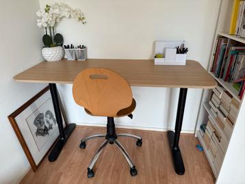 IKEA Bekant Bureau 140x60 - Perfect voor Thuiswerken! - afbeelding 2
