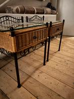 Gezellige romantische Nachtkastjes 2 x zwart, Ophalen, Zo goed als nieuw, Minder dan 45 cm