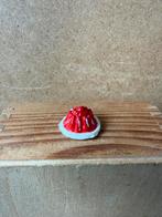 Lundby taart - hxb 1.3x2.2cm - kunststof, Ophalen of Verzenden, Zo goed als nieuw, Poppenhuis