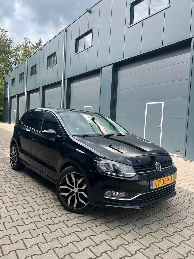 ≥ Volkswagen Polo TDI 66KW BMT 2016 Zwart — Volkswagen