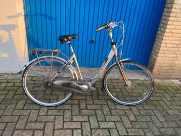 Diverse gazelle damesfiets izgs 28 inch beschikbaar voor biedingen