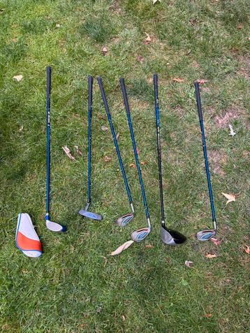 Linkshandige golfset kind 7-10 jaar beschikbaar voor biedingen