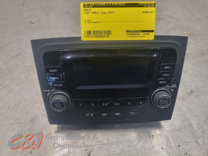 Radio van een Fiat Doblo, Gebruikt, -, -, Ophalen of Verzenden