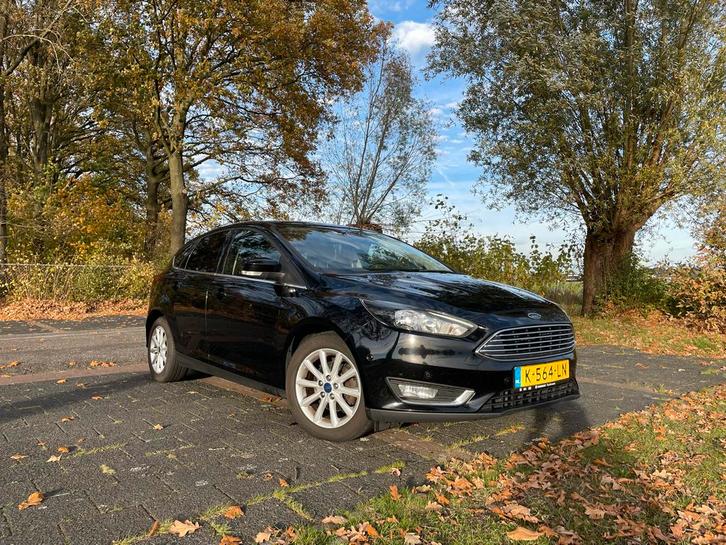 Ford Focus 1.0 Ecoboost 92KW 5D 2017 Zwart, Auto's, Ford, Particulier, Focus, ABS, Airbags, Airconditioning, Apple Carplay, Bluetooth