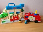 Fisher price speelgoed,  kassa, schoolbus,  poppetjes beeste, Kinderen en Baby's, Speelgoed | Fisher-Price, Ophalen of Verzenden
