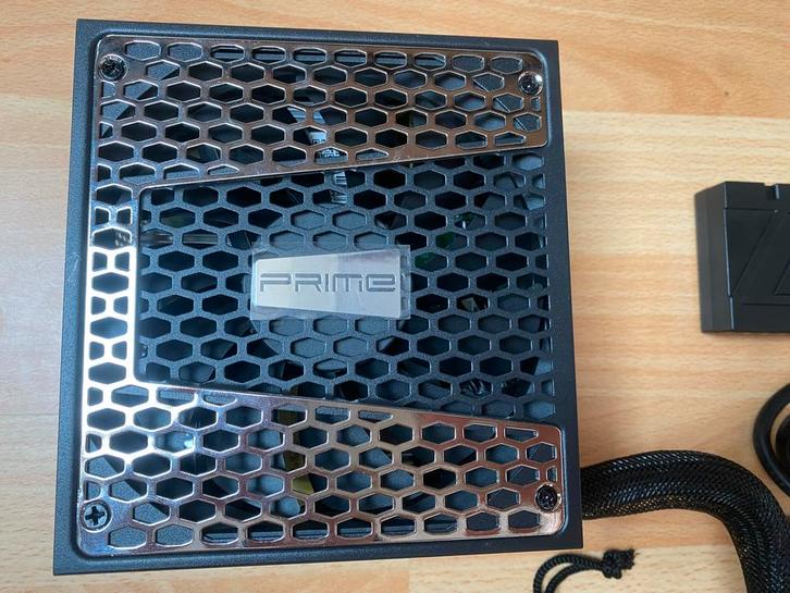 Seasonic CONNECT Prime 750W 80+ Gold PSU, Computers en Software, Interne voedingen, Zo goed als nieuw, Ophalen of Verzenden