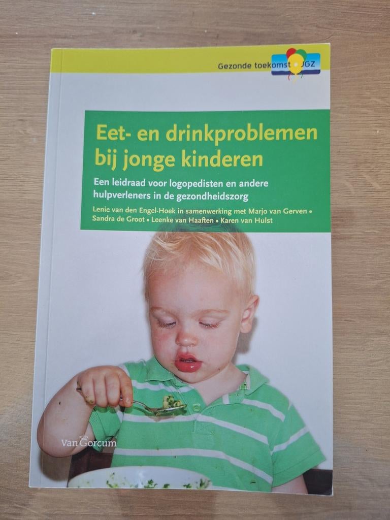 Eet- en drinkproblemen bij jonge kinderen - Gelezen, Ophalen of Verzenden, Gelezen, Niet van toepassing, Lenie van den Engel-Hoek