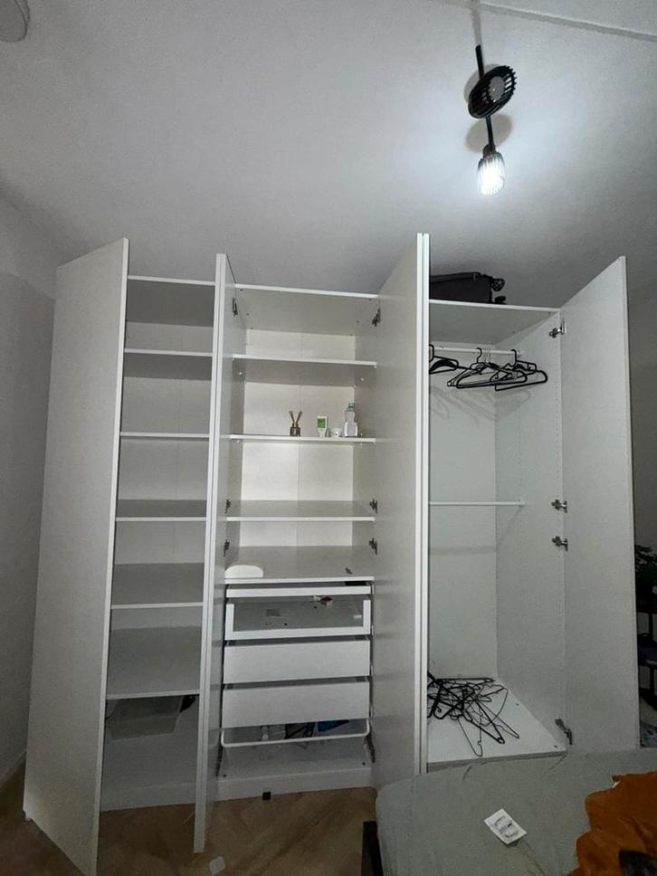 IKEA PAX kast 229,5 cm hoog en 250 cm breed, 60,5 cm diep, Huis en Inrichting, Kasten | Kledingkasten, Zo goed als nieuw, 200 cm of meer