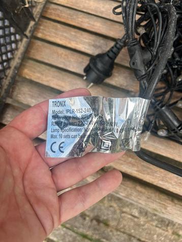 Kerstverlichting ijspegels +/-  5 meter beschikbaar voor biedingen