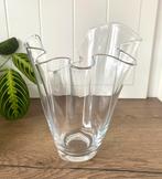 Zakdoek Vaas - Stijlvolle Decoratie, Wit, Ophalen of Verzenden, Minder dan 50 cm, Glas