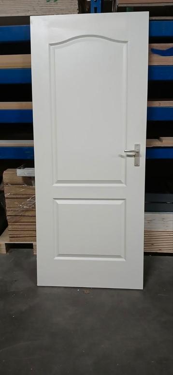 Binnendeur opdek links 83x201,5cm beschikbaar voor biedingen