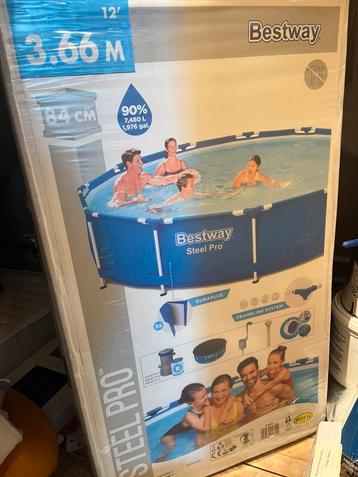 Bestway steelpro zwembad rond 366cm en 84cm hoog beschikbaar voor biedingen