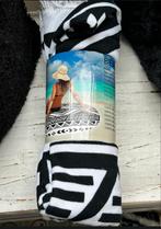Zwart/Witte Ronde Strandhanddoek - Nieuw!, Ophalen of Verzenden, Nieuw, Zwart, Handdoek