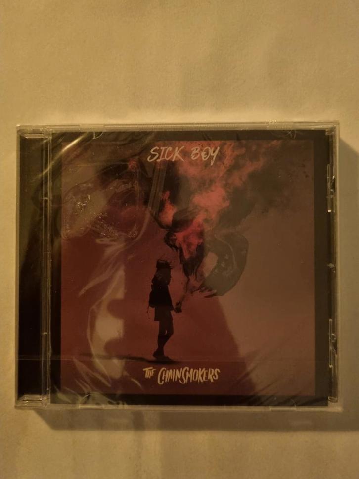 The Chainsmokers - Sick boy. Cd. 2019. NIEUW, Cd's en Dvd's, Cd's | Dance en House, Nieuw in verpakking, Ophalen of Verzenden