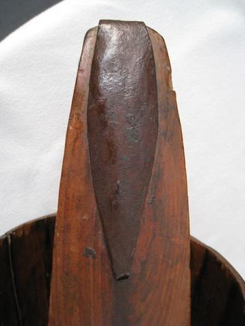 CHINA - CHINESE ANTIEKE HOUTEN EMMER / BUCKET ca 1900 beschikbaar voor biedingen