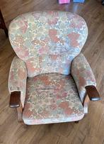 Twee nette fauteuils met bloemmotief, Ophalen, Gebruikt, Hout, 75 tot 100 cm