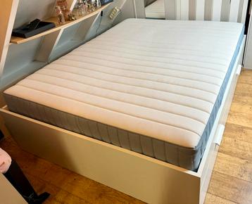 Ikea Brimnes bed met Valevag matras - afbeelding 2