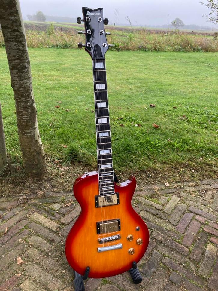 Ibanez lespaul gitaar, Muziek en Instrumenten, Snaarinstrumenten | Gitaren | Elektrisch, Gebruikt, Solid body, Ibanez, Ophalen