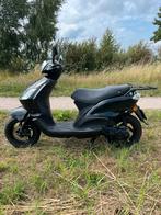 Piaggio Fly 50 2 takt, Fietsen en Brommers, Scooters | Piaggio, Ophalen, Gebruikt, Fly