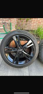 19 inch audi velgen winterbanden pirelli ruim 7mm profiel, 245 mm, Banden en Velgen, Nieuw, Winterbanden