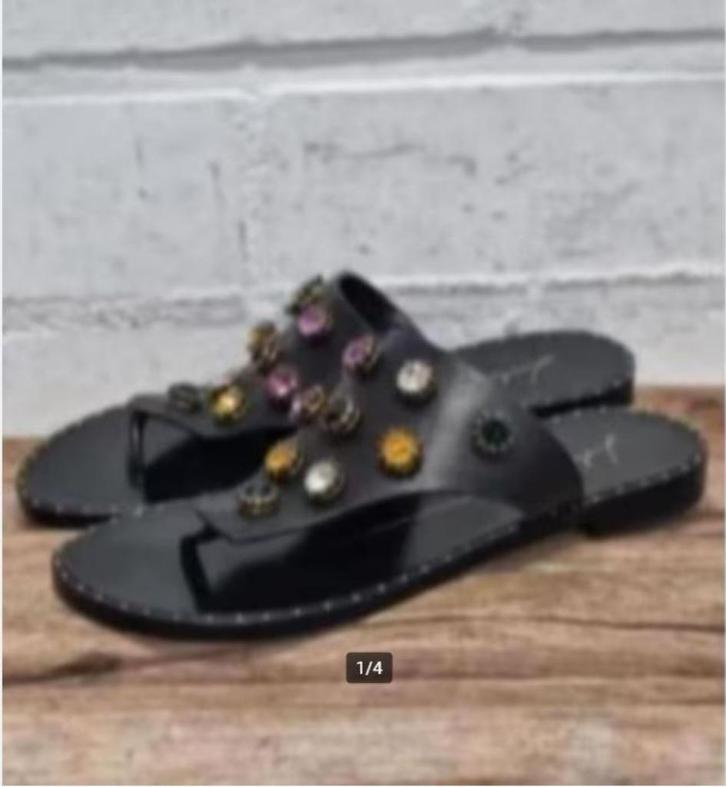 Lola Cruz - Mooie 100% leren slippers maat 36 - Nieuw €220, Kleding | Dames, Schoenen, Nieuw, Slippers, Zwart, Ophalen of Verzenden