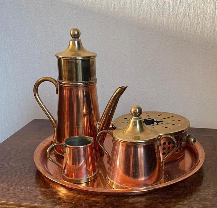 Koperen koffieset met rechaud. Vintage, Antiek en Kunst, Antiek | Servies compleet, Ophalen of Verzenden