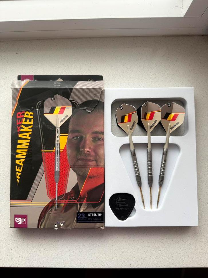 Target Dimitri Dimi van den Bergh SP G1 90% 23g, Sport en Fitness, Darts, Zo goed als nieuw, Pijlen, Ophalen of Verzenden