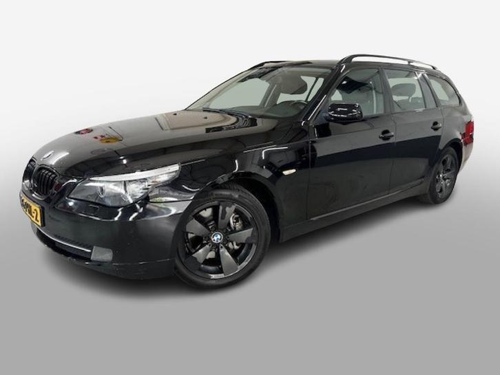 Bmw 5-SERIE 523I HIGH EXECUTIVE, PANO, CARPLAY, LEER, Stoelv, Auto's, BMW, Bedrijf, 5-Serie, ABS, Airbags, Apple Carplay, Bluetooth