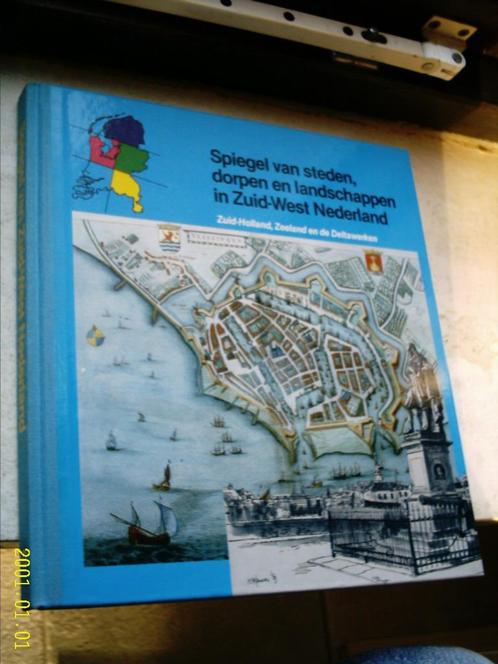 Luchtfoto's en oude kaarten van Zuid-West Nederland., Boeken, Atlassen en Landkaarten, Zo goed als nieuw, Landkaart, Nederland