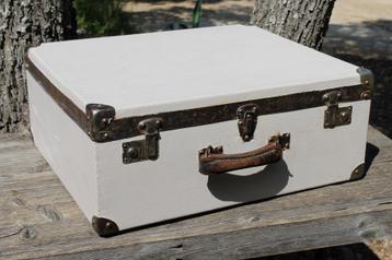 Brocante - Forse Franse houten koffer! beschikbaar voor biedingen