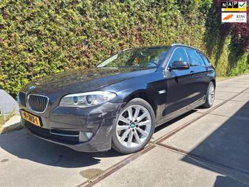 BMW 5-serie Touring 530xd High Executive beschikbaar voor biedingen