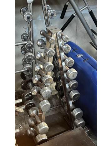 Chromed dumbbellset (1 - 10kg) beschikbaar voor biedingen