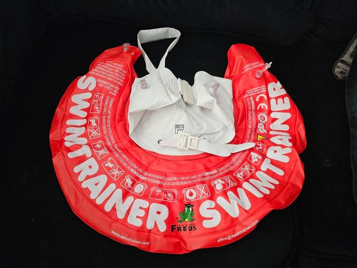 FRED's Swimtrainer Classic Rood, Kinderen en Baby's, Babykleding | Baby-zwemkleding, Gebruikt, Zwem-accessoire, Jongetje of Meisje