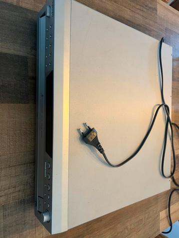 Sony CDP-CE375 CD-wisselaar-storend defect. beschikbaar voor biedingen