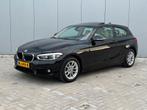 BMW 1-Serie 118i High Executive Automaat 2017 NL AUTO, 65 €/maand, 1290 kg, Zwart, 650 kg