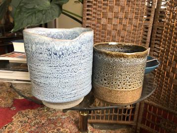 set keramieken bloempotten – ambachtelijke glazuurlook beschikbaar voor biedingen