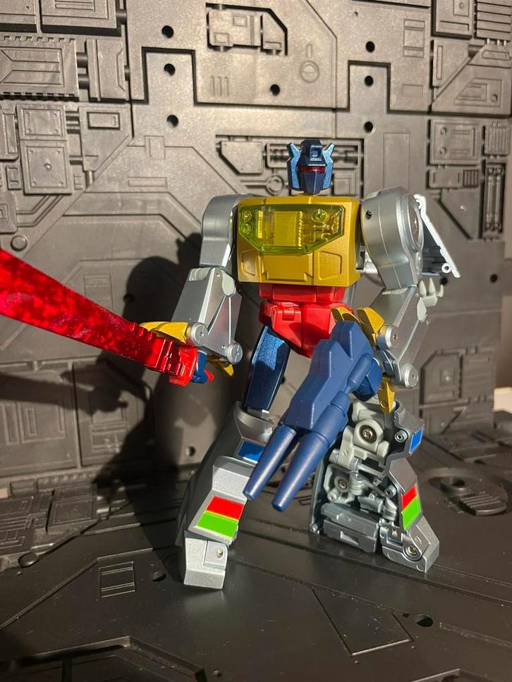 Tranaformers Newage Grimlock Ymir 44C comic version, Verzamelen, Transformers, Zo goed als nieuw, G1, Autobots, Verzenden