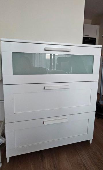 Ikea Malm Dressoir - afbeelding 1
