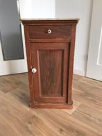 Antiek nachtkastje grenenhout met fijnschildering, Ophalen, Gebruikt, Minder dan 45 cm, 70 cm of meer