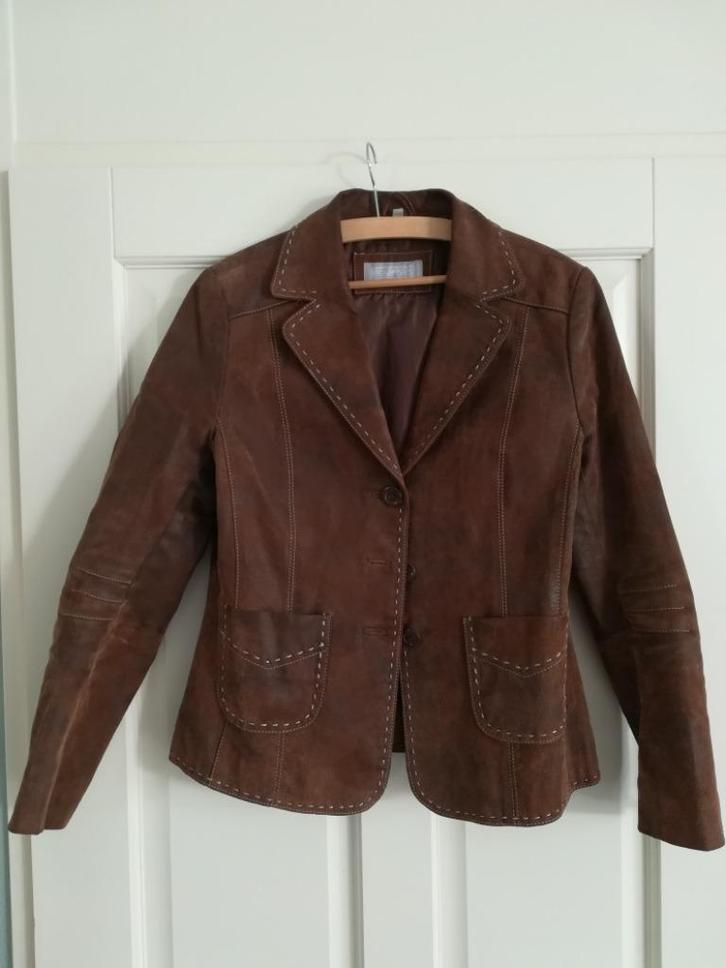 Leren jasje, Kleding | Dames, Jasjes, Kostuums en Pakken, Gedragen, Jasje, Maat 38/40 (M), Bruin, Ophalen of Verzenden
