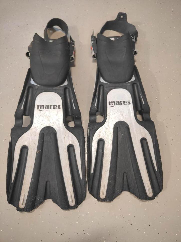 Mares duikvinnen regular, Watersport en Boten, Duiken, Gebruikt, Zwem- of Duikvliezen, Ophalen of Verzenden