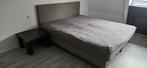 Tweepersoonsbed met hoofdbord, Huis en Inrichting, Ophalen, Gebruikt, Tweepersoons, 180 cm